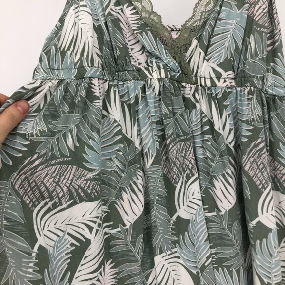 La vie en rose green leaf print v neck chemise slip dress M - Picture 5 of 13